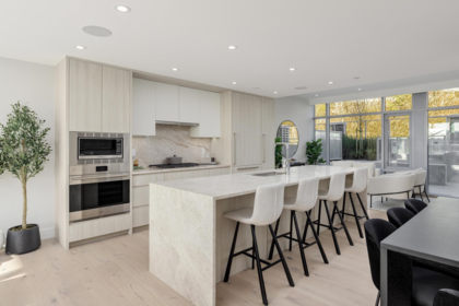 Kitchen Photo of 790 Arthur Erickson Place, West Vancouver, BC