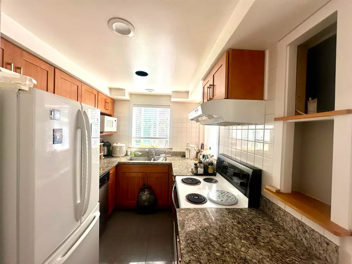 Bedroom 3 Photo of 11 8700 Blundell Road, Richmond, BC