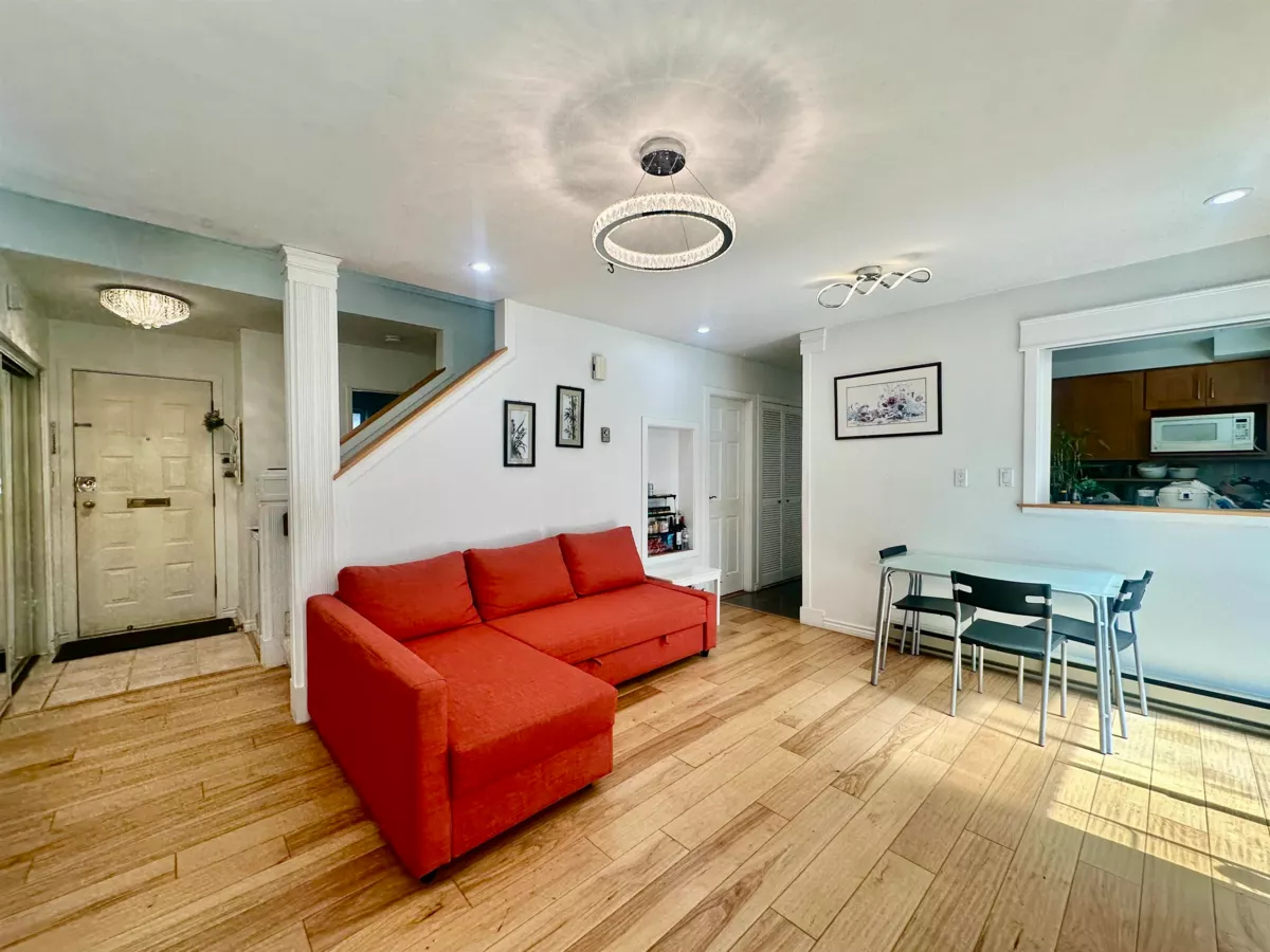 Breakfast Nook Photo of 11 8700 Blundell Road, Richmond, BC