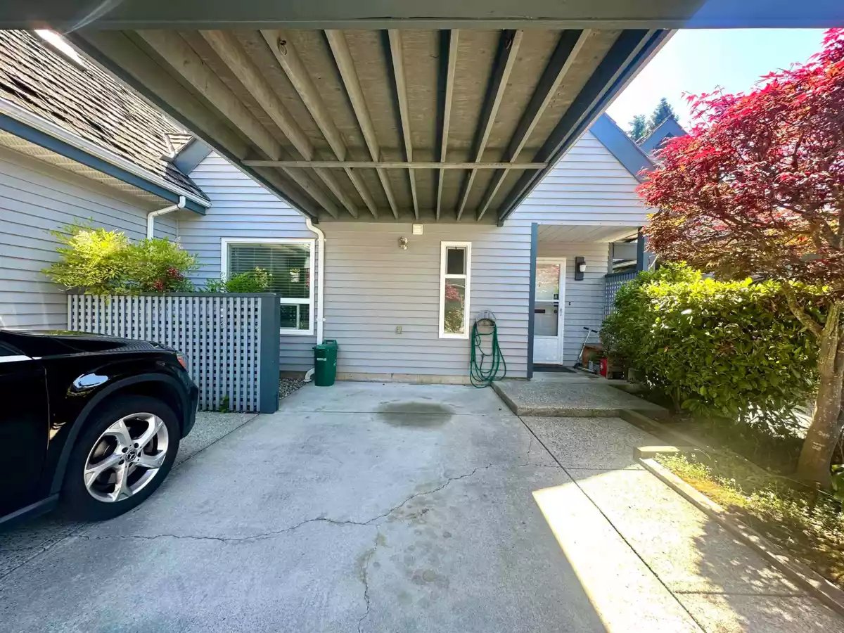 Hot Tub / Spa Photo of 11 8700 Blundell Road, Richmond, BC