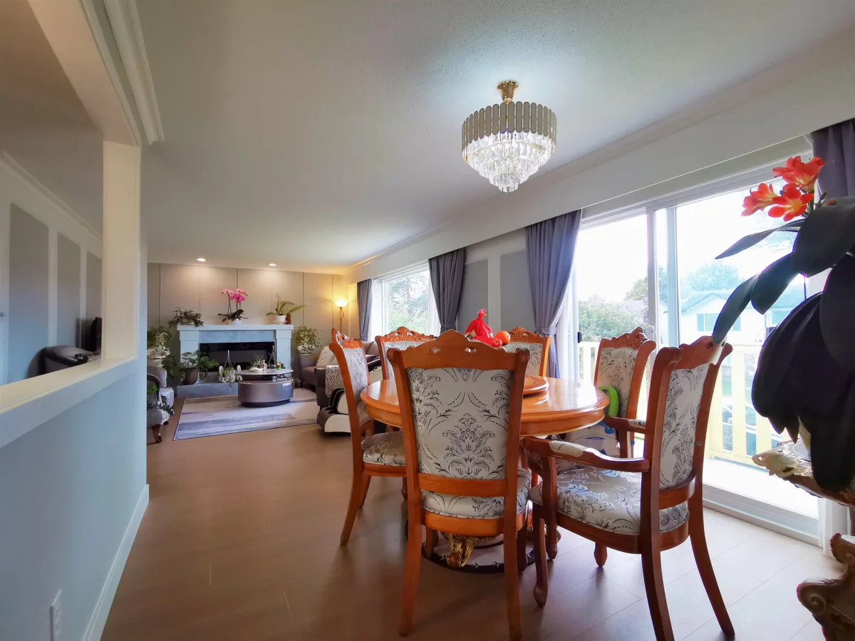 Living Room Photo of 7460 Thormanby Crescent, Richmond, BC