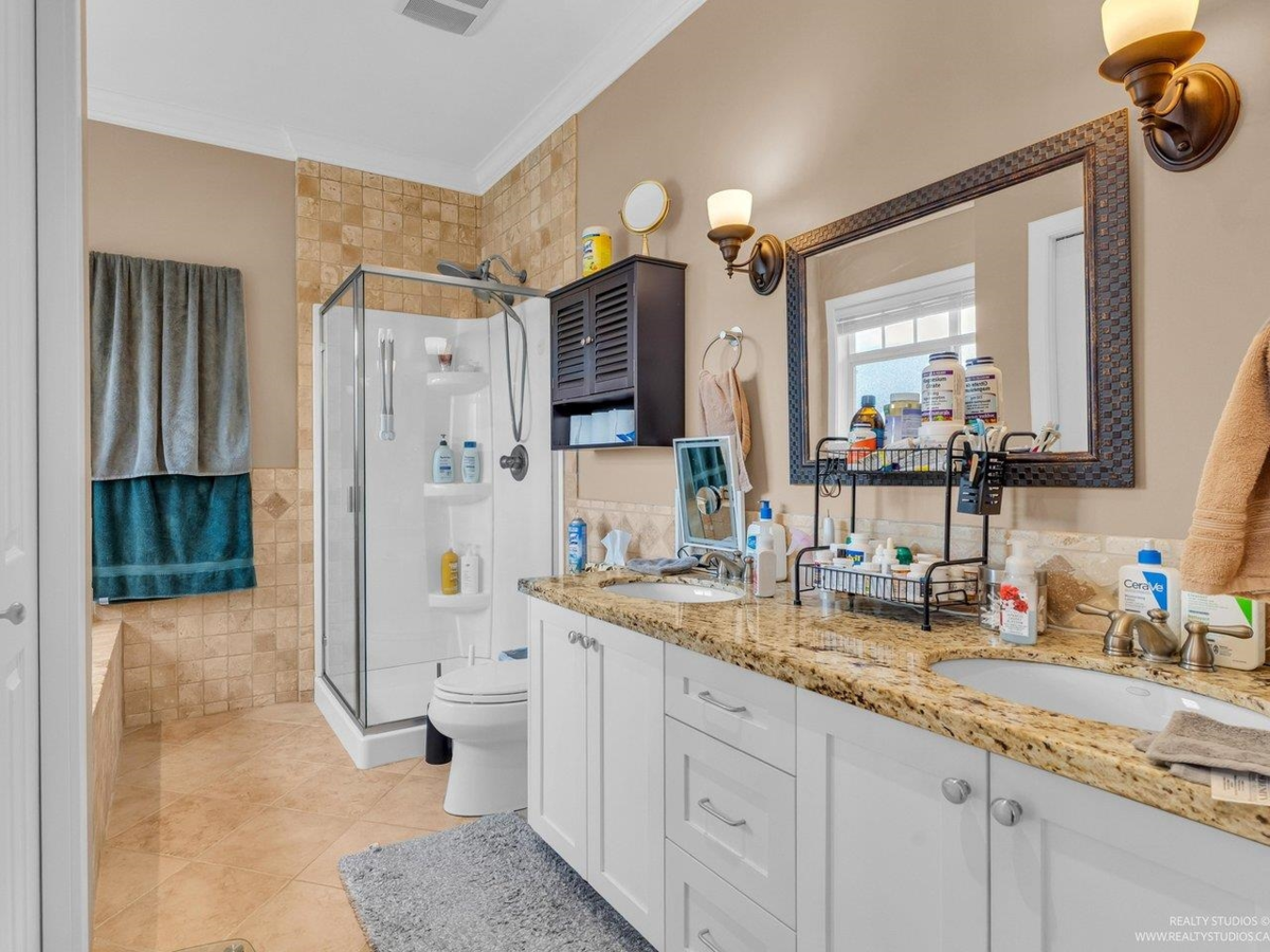 Basement Recreation Room Photo of 7227 Barnet Road, Burnaby, BC