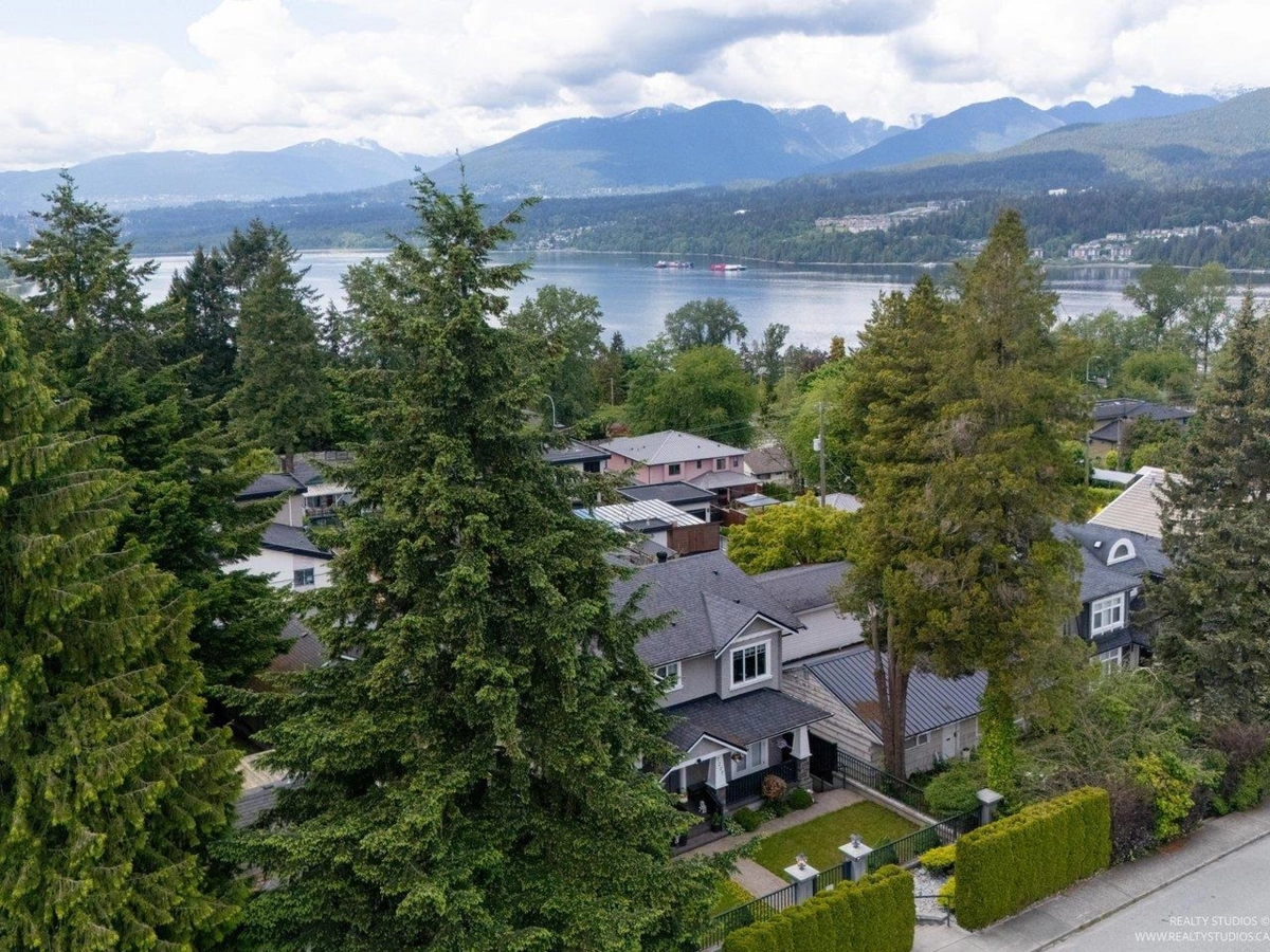 Outdoor Kitchen Photo of 7227 Barnet Road, Burnaby, BC