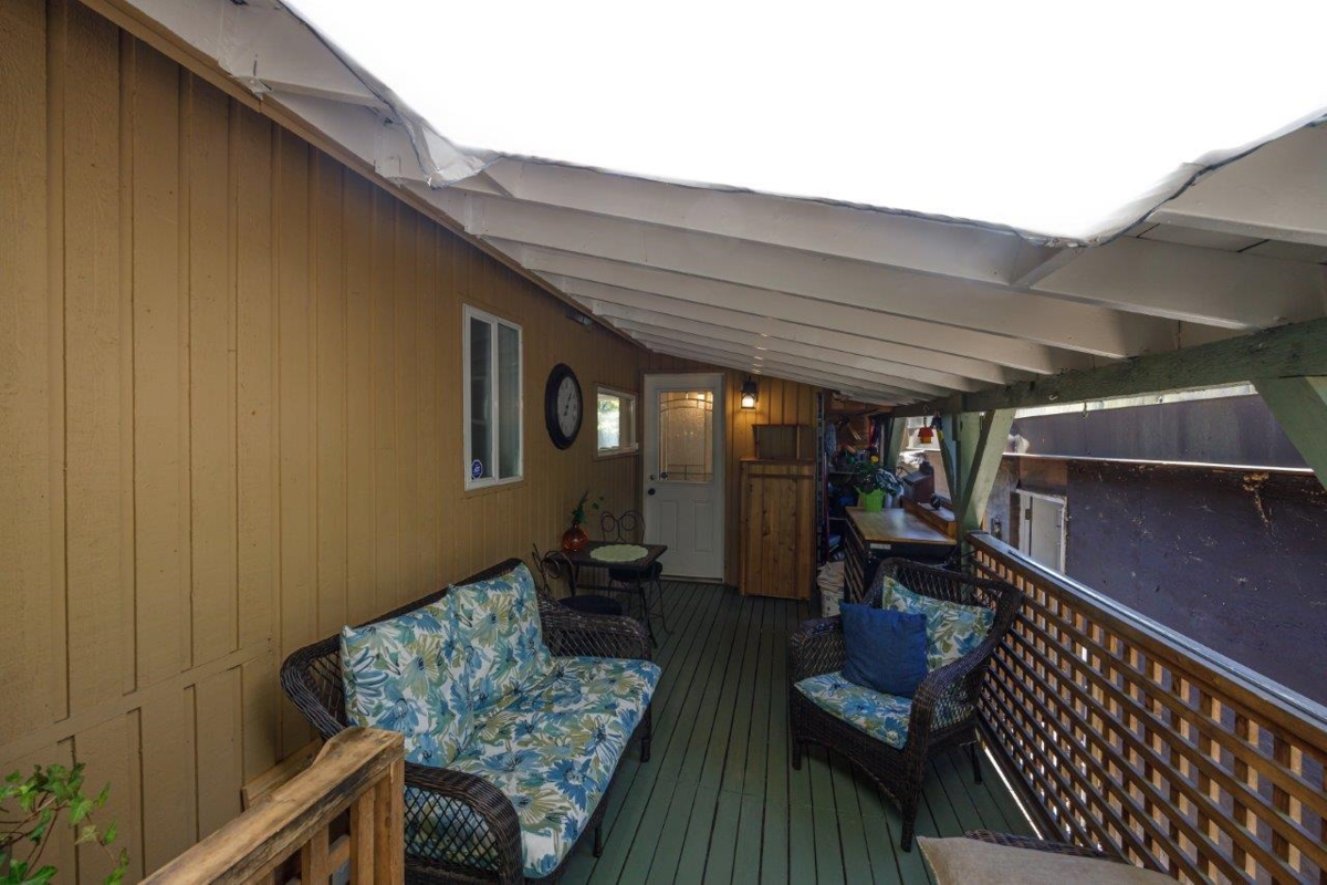 Swimming Pool Photo of 1061 Gladwin Drive, North Vancouver, BC