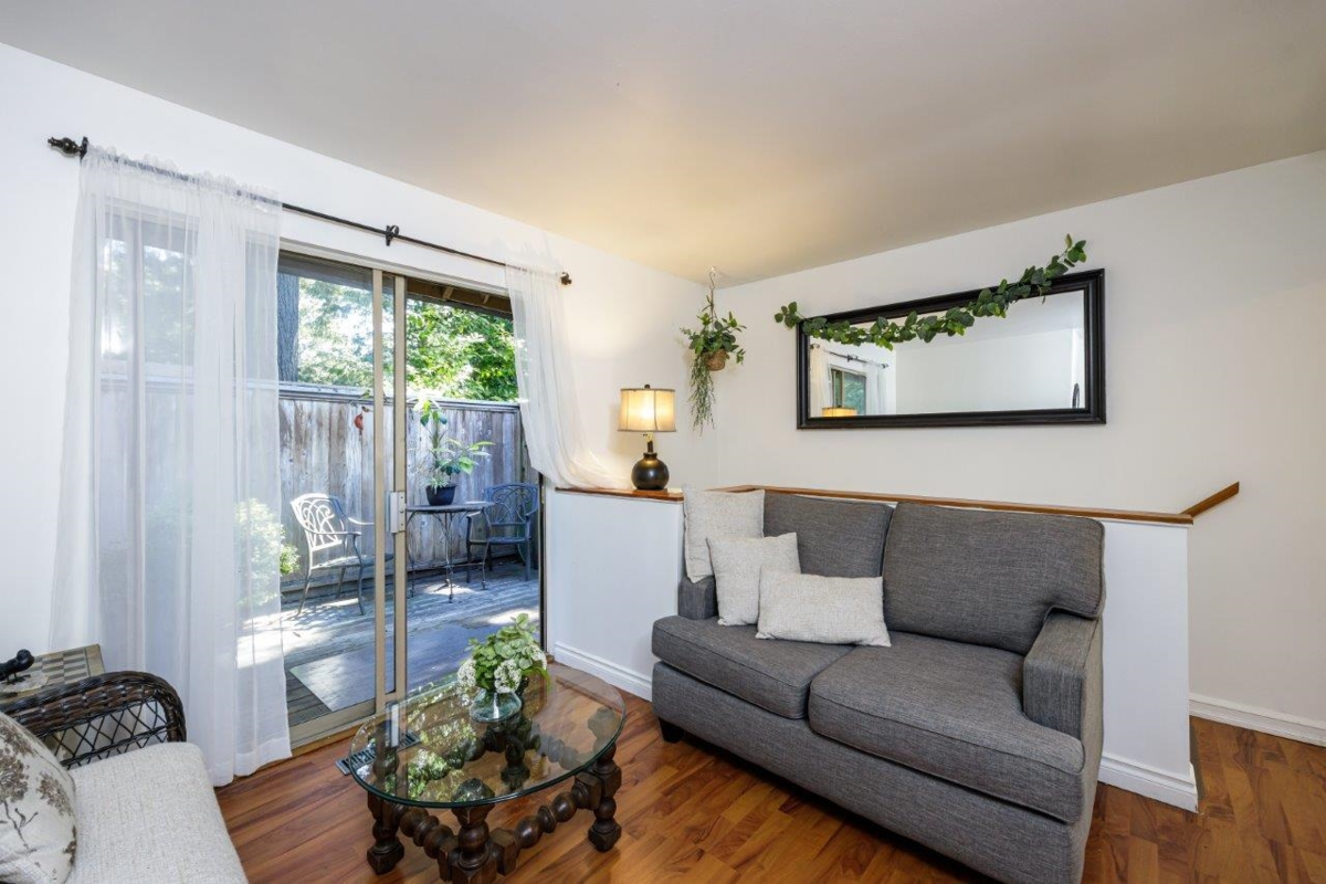 Walk-In Closet Photo of 1061 Gladwin Drive, North Vancouver, BC