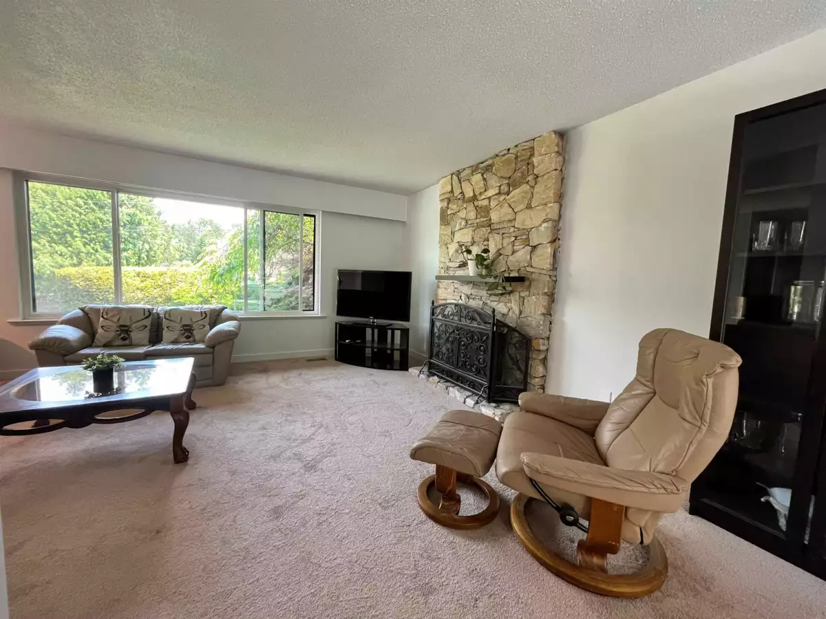 Bedroom 2 Photo of 11285 133a Street, Surrey, BC