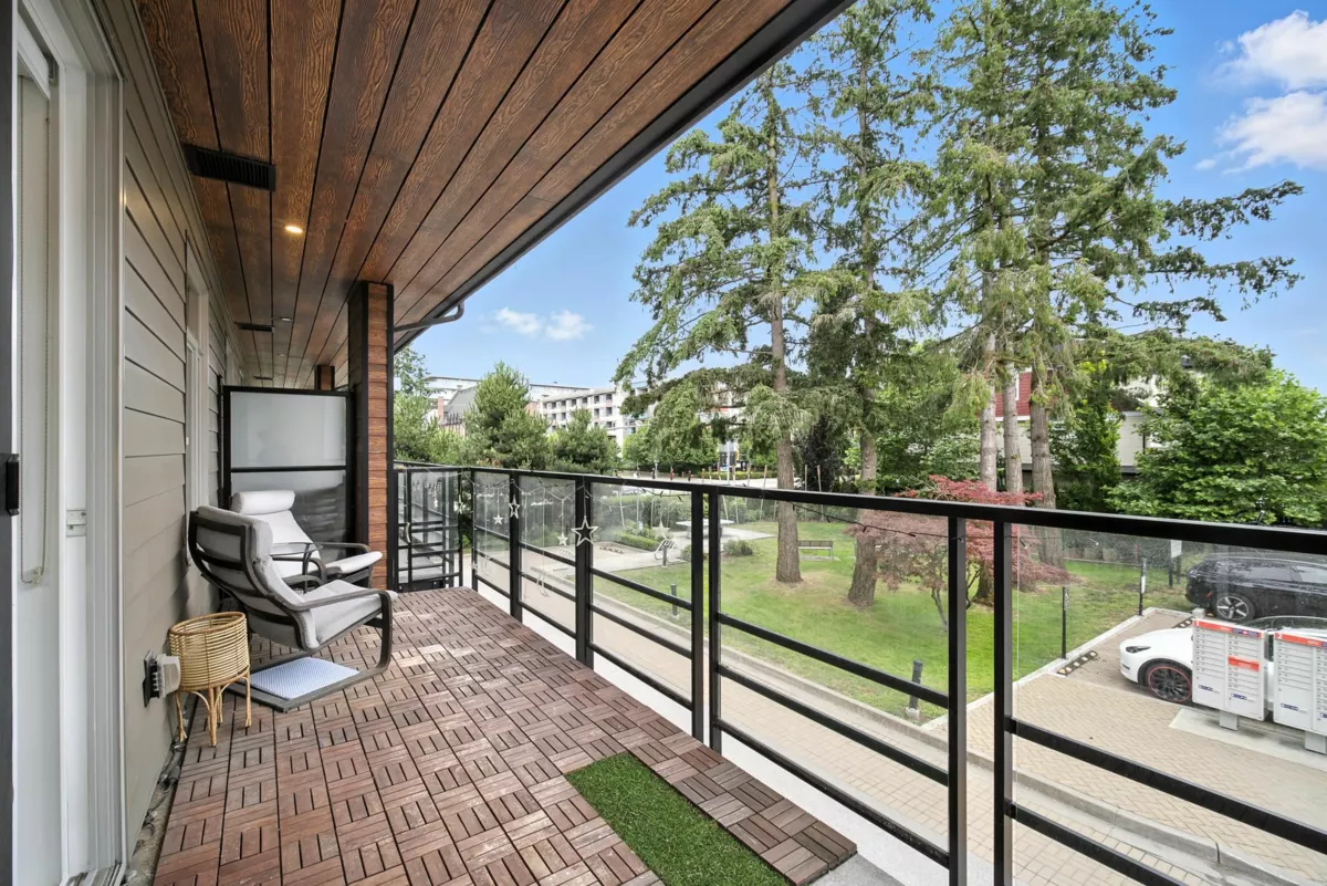 Entry Foyer Photo of 43 10511 No. 5 Road, Richmond, BC