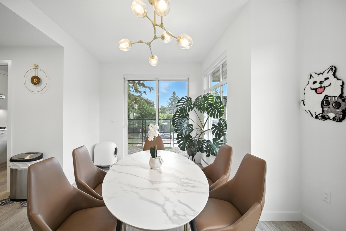 Primary Bathroom Photo of 43 10511 No. 5 Road, Richmond, BC