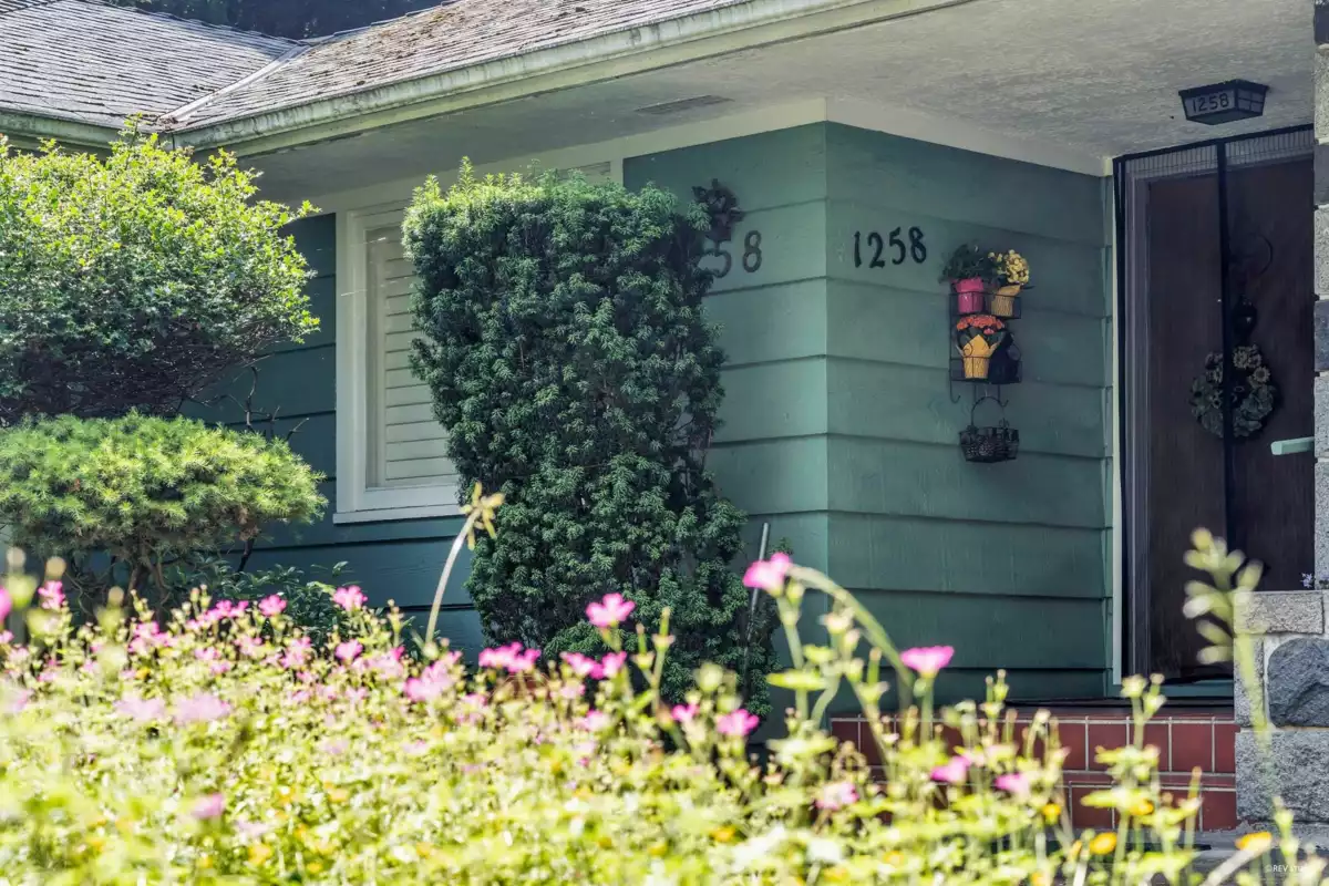 Exterior Rear Photo of 1258 W 33rd Avenue, Vancouver, BC