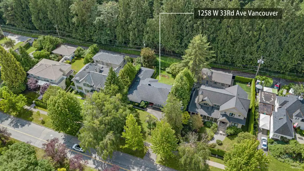 Family Room Photo of 1258 W 33rd Avenue, Vancouver, BC