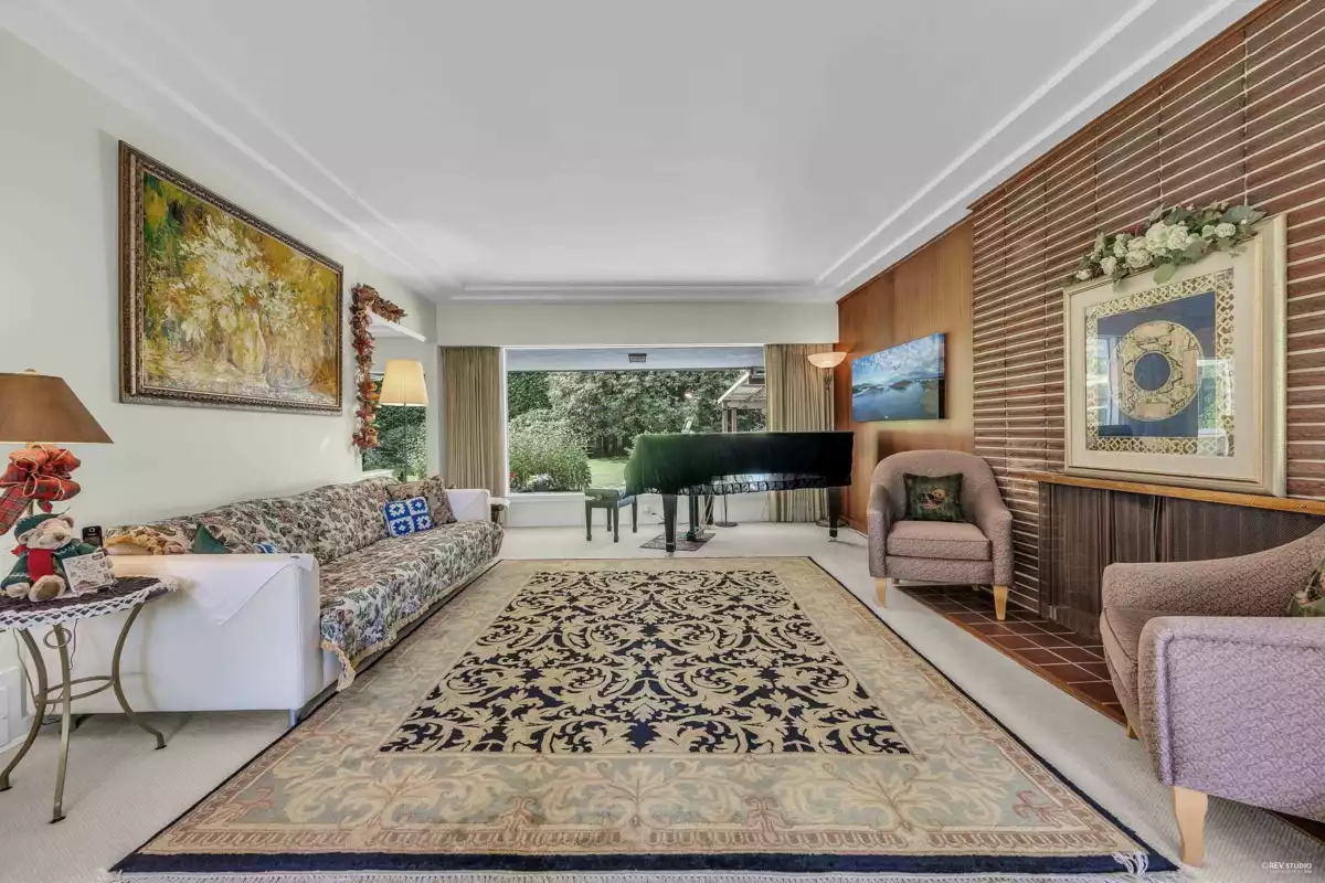 Kitchen Photo of 1258 W 33rd Avenue, Vancouver, BC