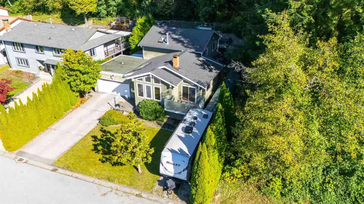 Fitness Center Photo Near 311 April Road, Port Moody, BC