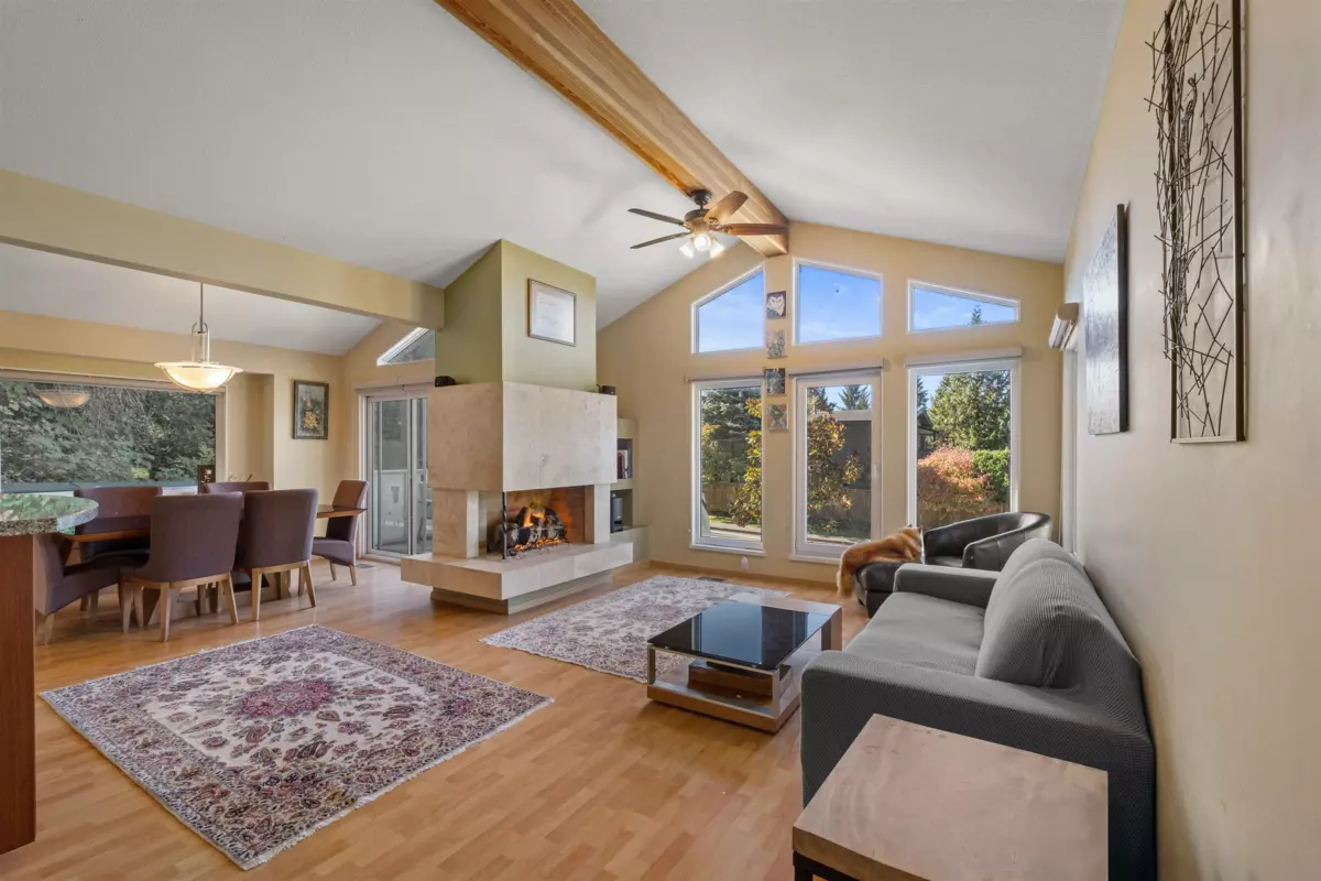 Staircase Photo of 311 April Road, Port Moody, BC