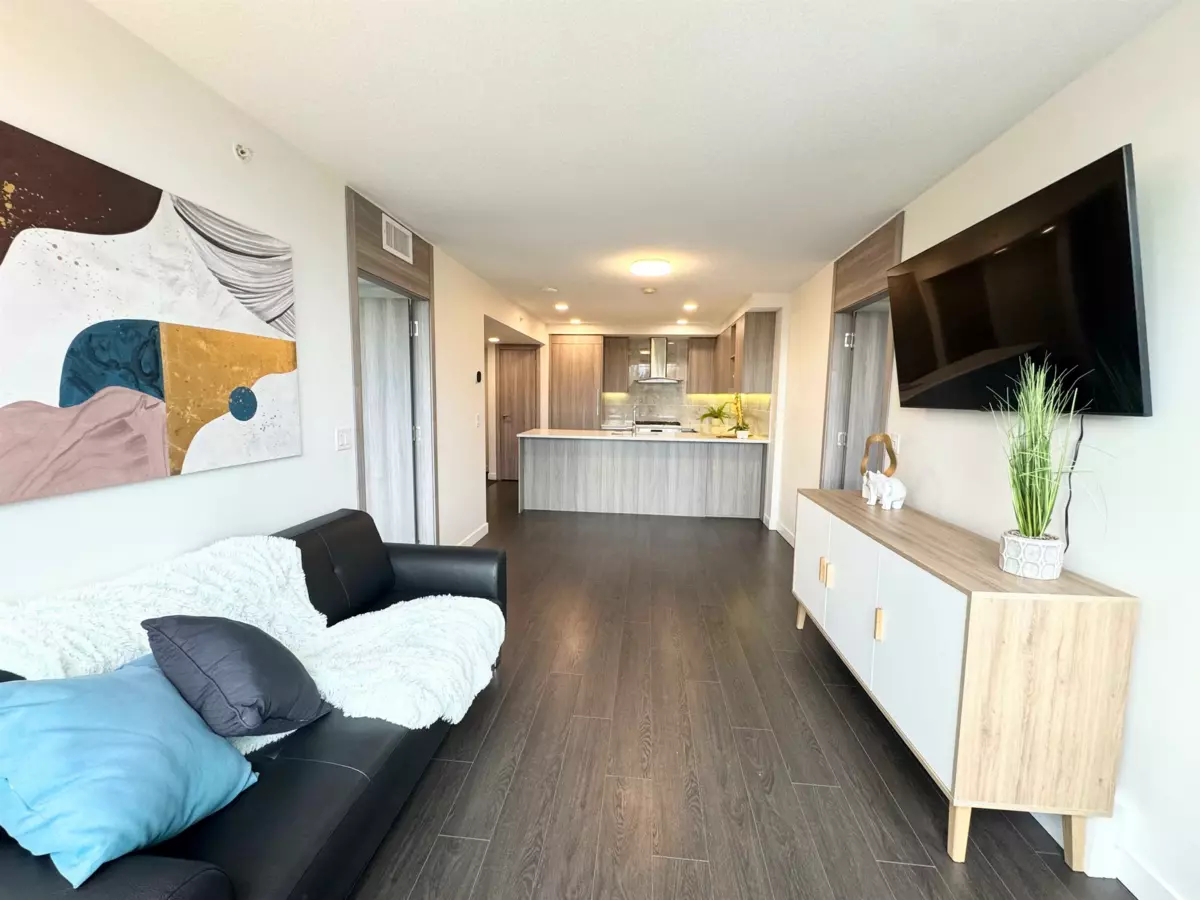 Guest Bathroom Photo of 801 8800 Hazelbridge Way, Richmond, BC