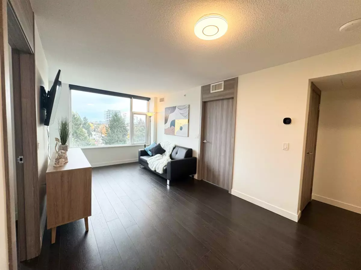 Office / Den Photo of 801 8800 Hazelbridge Way, Richmond, BC