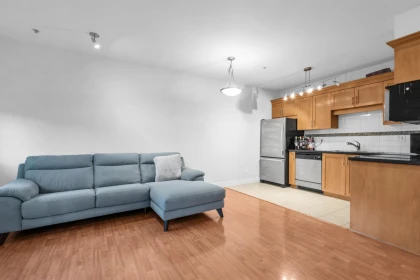 1 8400 Cook Road, Richmond, BC, Richmond — Apartment/Condo for sale