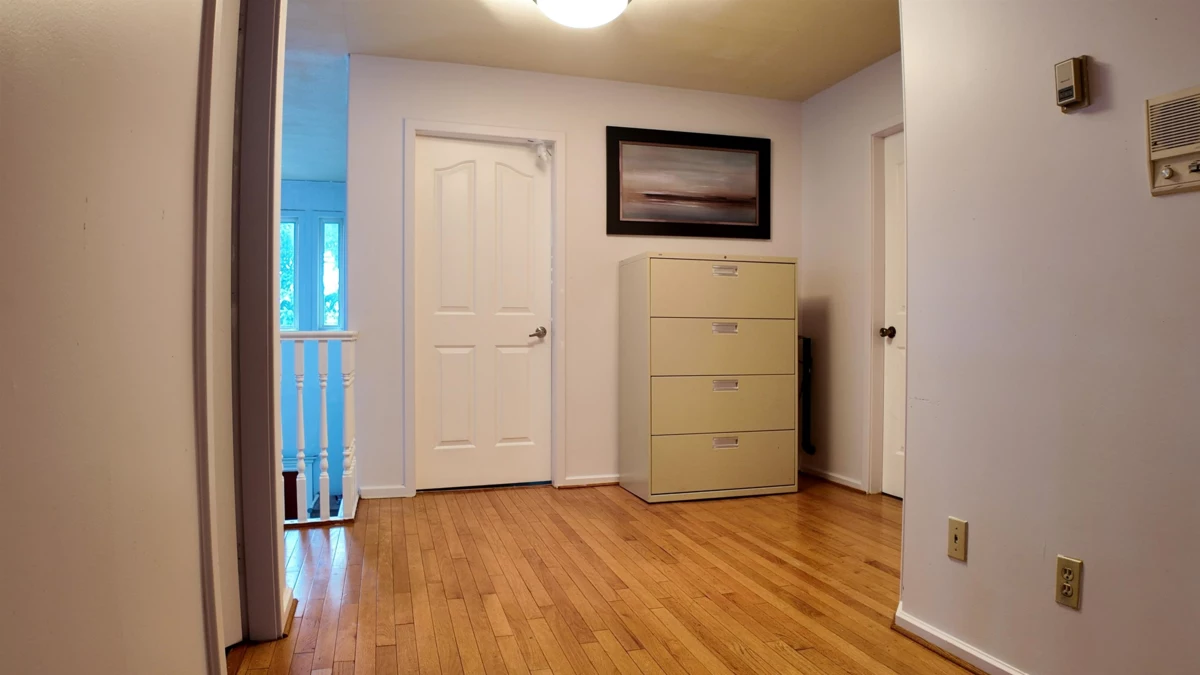 Basement Recreation Room Photo of 8222 144 Street, Surrey, BC