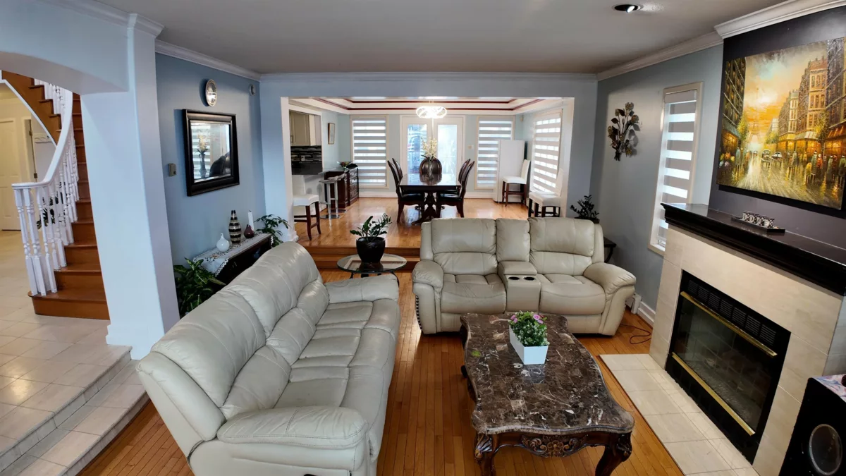 Family Room Photo of 8222 144 Street, Surrey, BC