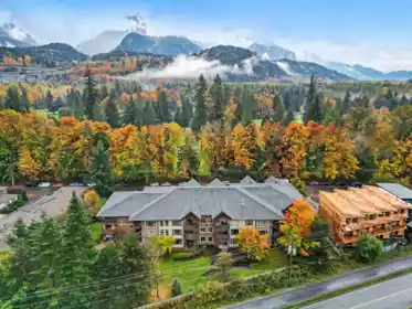 208 2323 Mamquam Road, Squamish, BC, Squamish — Apartment/Condo for sale