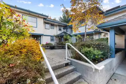 28 5666 208 Street, Langley, BC, Langley — Townhouse for sale