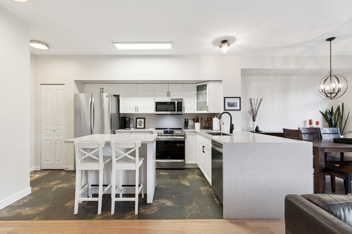 Bedroom 2 Photo of 139 2000 Panorama Drive, Port Moody, BC