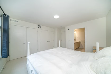 Bedroom 3 Photo of 2 9399 No.2 Road, Richmond, BC