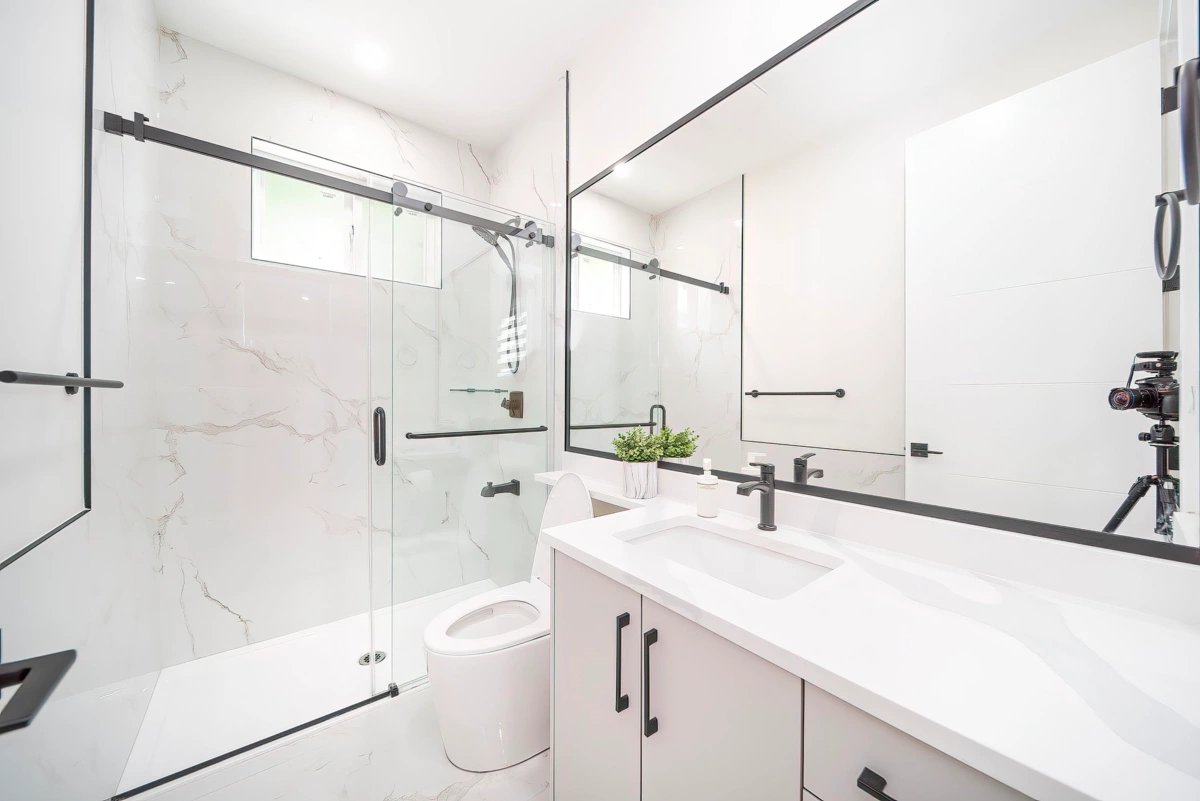 Basement Recreation Room Photo of 7820 Stanley Street, Burnaby, BC