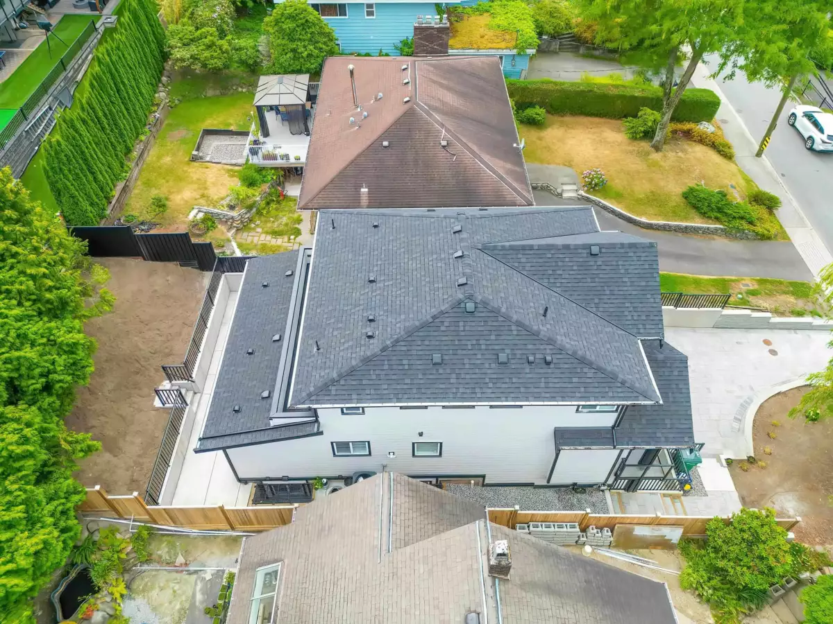 Hot Tub / Spa Photo of 7820 Stanley Street, Burnaby, BC