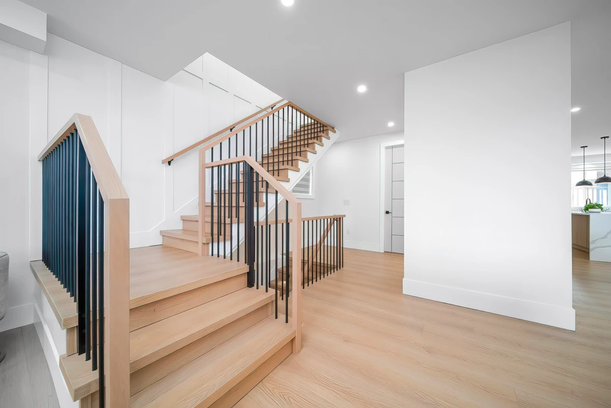 Walk-In Closet Photo of 7820 Stanley Street, Burnaby, BC