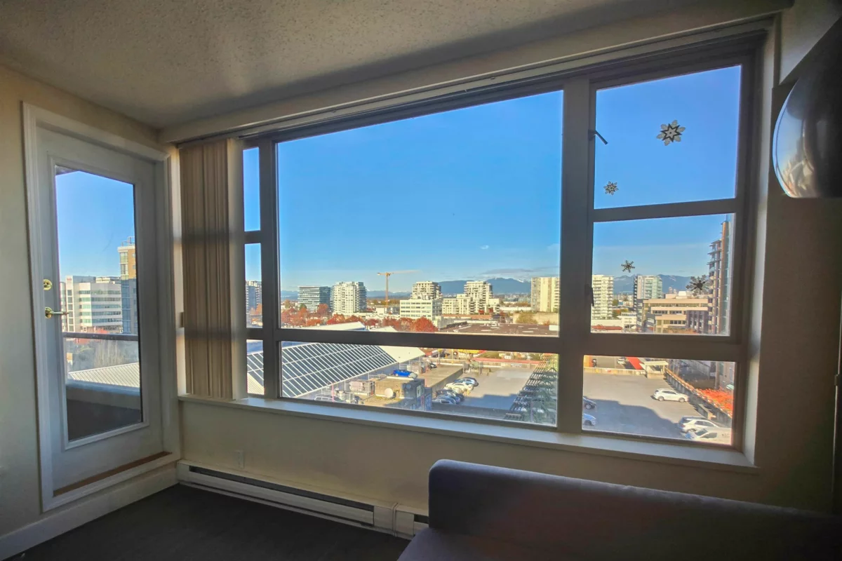 Living Room Photo of 908 8297 Saba Road, Richmond, BC
