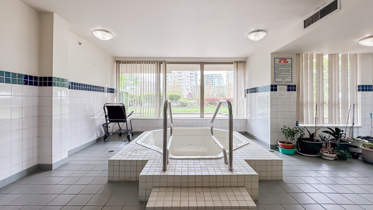 Office / Den Photo of 908 8297 Saba Road, Richmond, BC