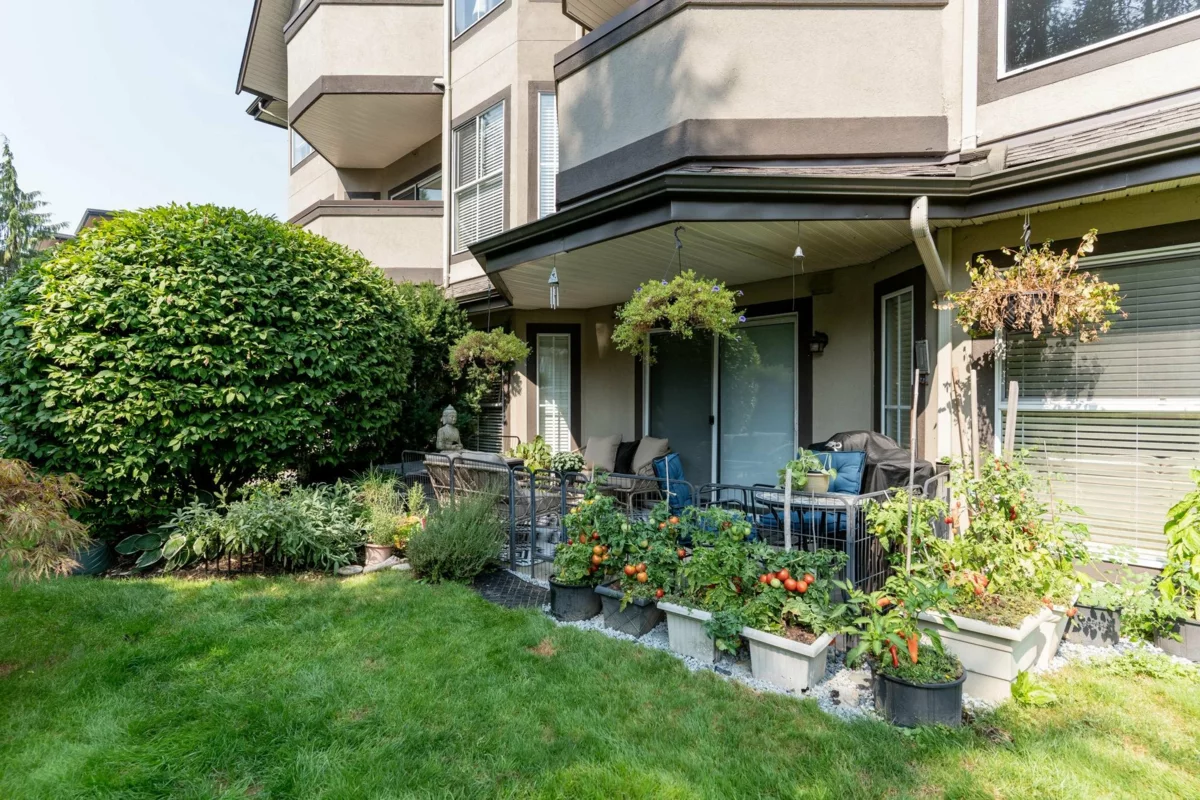 Front Yard Photo of 111 12464 191b Street, Pitt Meadows, BC