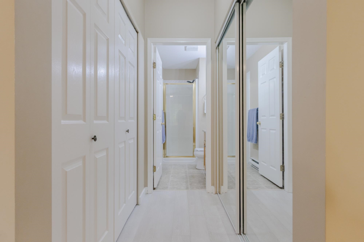 Guest Bathroom Photo of 111 12464 191b Street, Pitt Meadows, BC