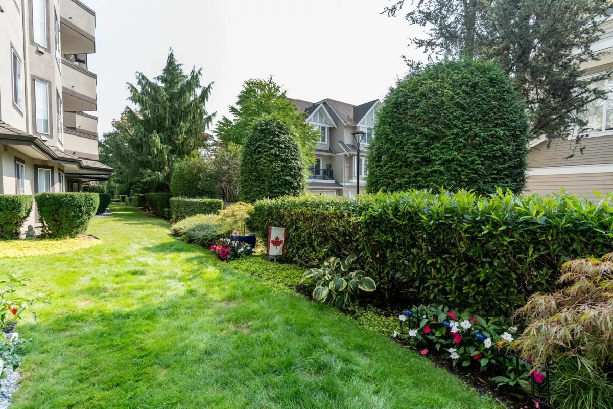 Outdoor Deck Photo of 111 12464 191b Street, Pitt Meadows, BC