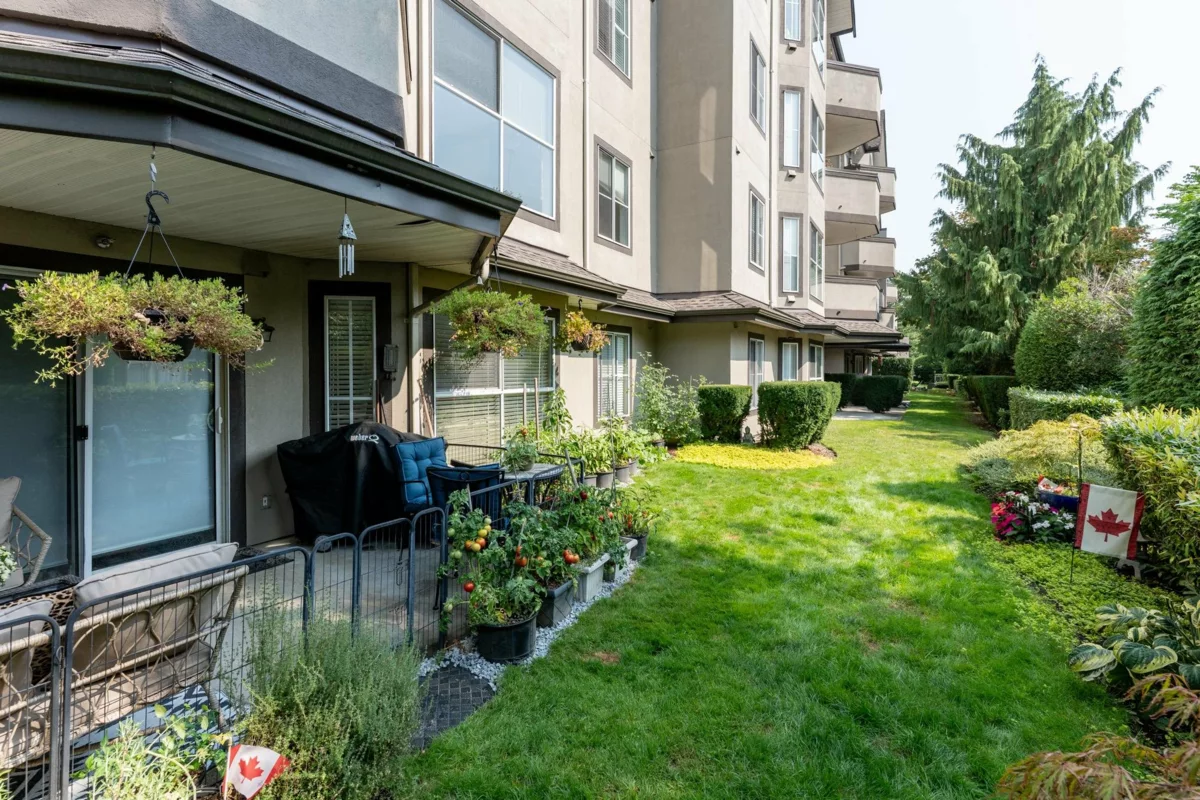 Outdoor Patio Photo of 111 12464 191b Street, Pitt Meadows, BC