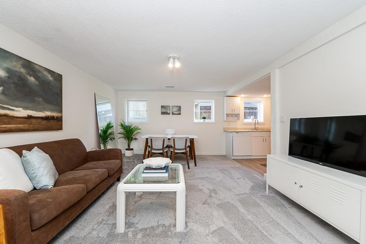 Staircase Photo of 1258 Jefferson Avenue, West Vancouver, BC