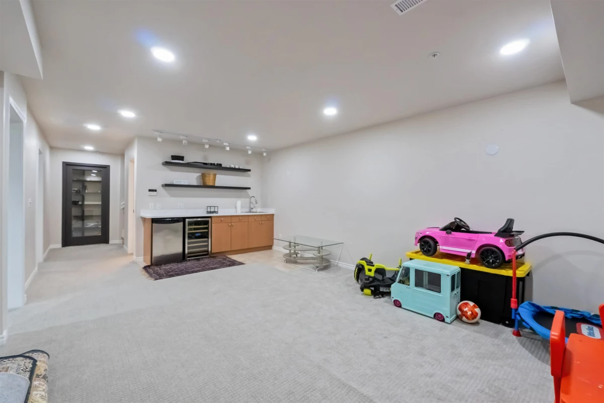 Outdoor Deck Photo of 43 16655 64 Avenue, Surrey, BC