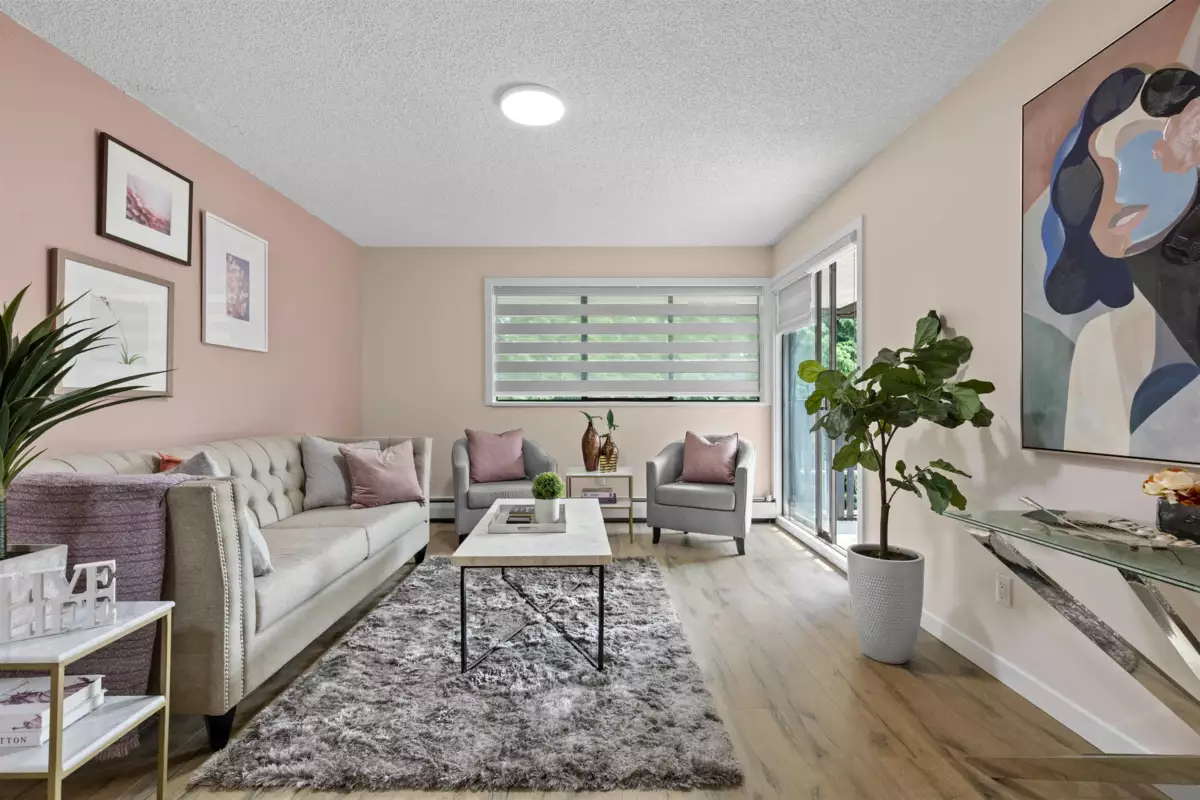 Exterior Front Photo of 308 1561 Vidal Street, White Rock, BC