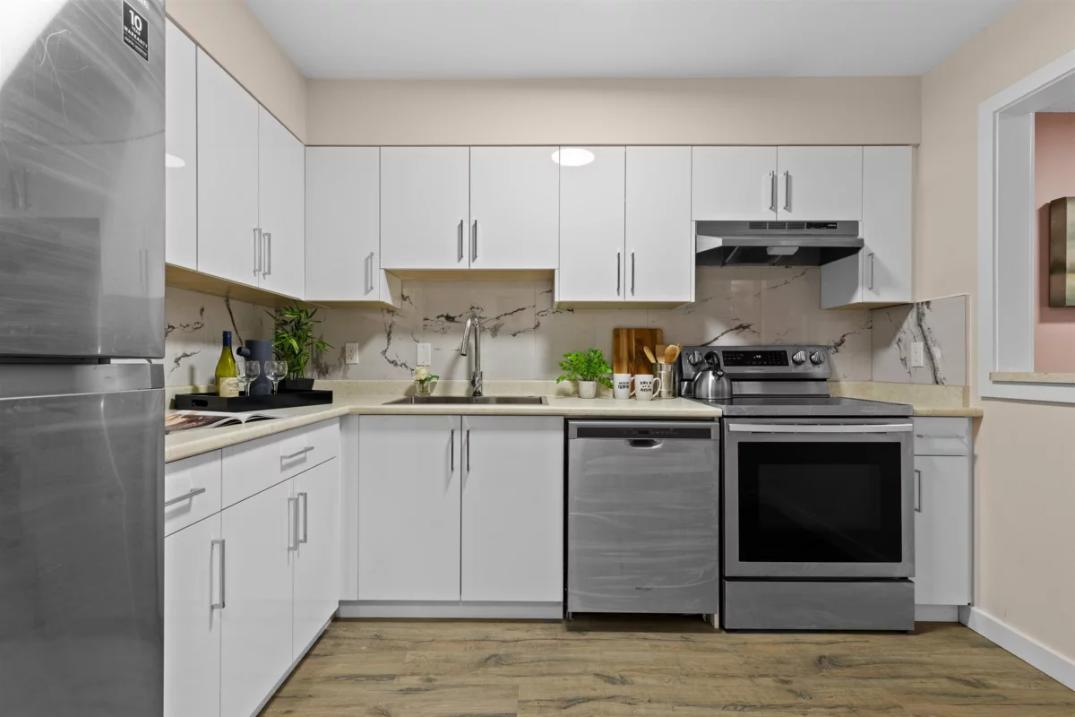 Pantry Photo of 308 1561 Vidal Street, White Rock, BC