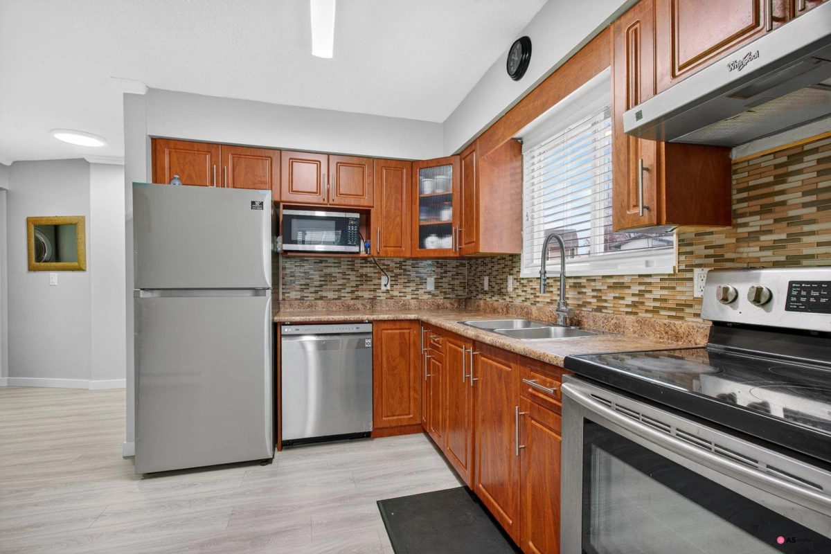 Family Room Photo of 7363 129 Street, Surrey, BC