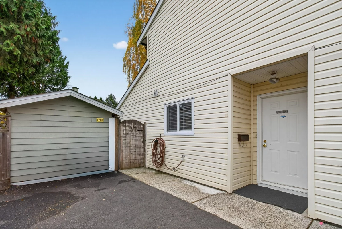 Staircase Photo of 7363 129 Street, Surrey, BC