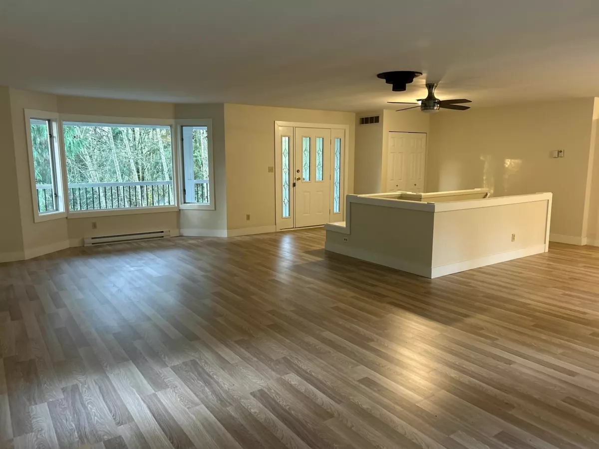 Dining Area Photo of 9232 Farrington Street, Mission, BC