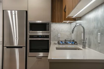 206 13359 Old Yale Road, Surrey, BC, Surrey — Apartment/Condo for sale