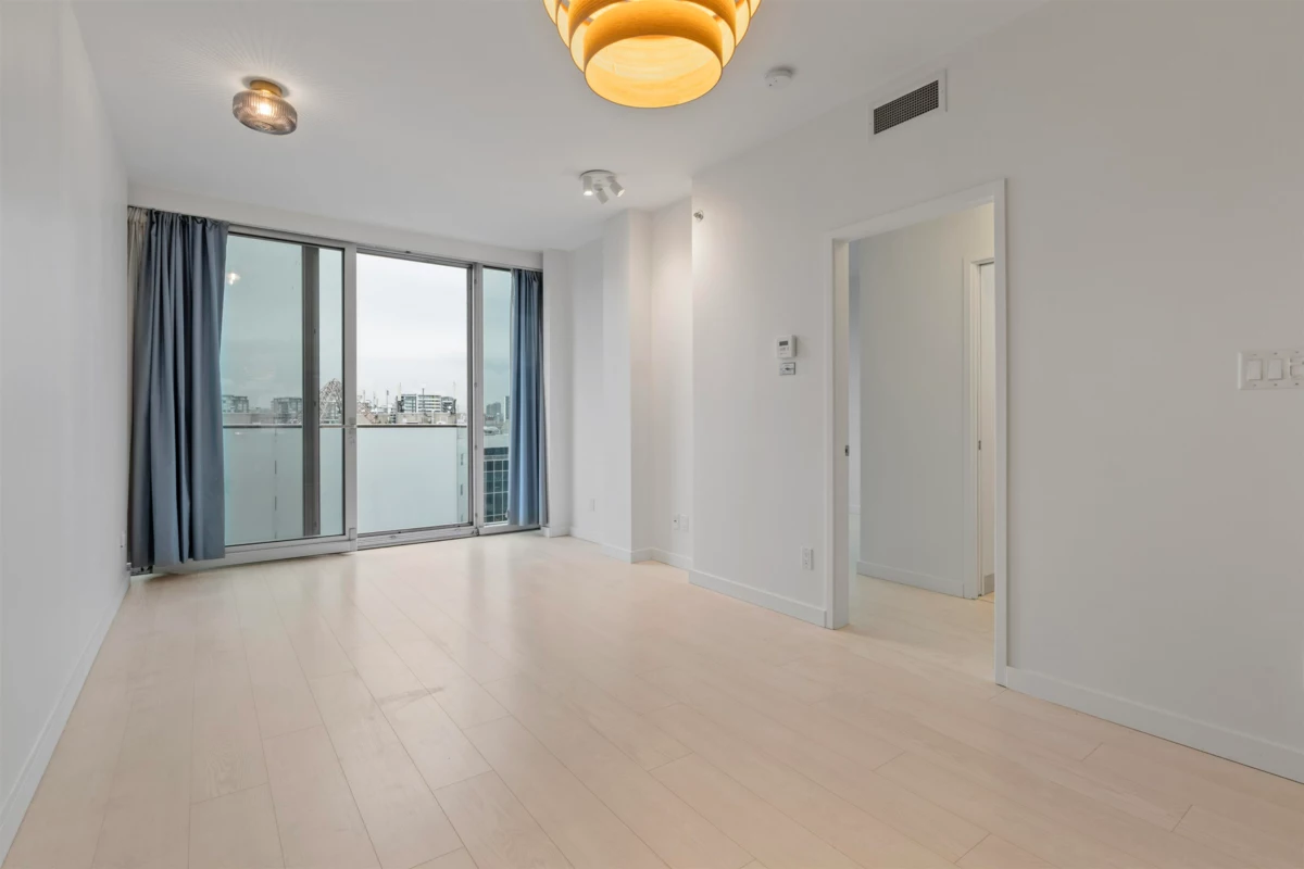 Bedroom 4 Photo of 713 8080 Cambie Road, Richmond, BC