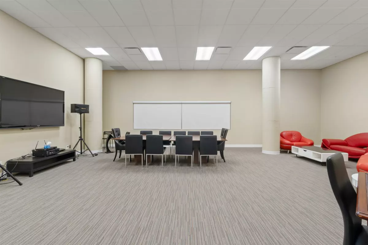 Loft / Bonus Room Photo of 713 8080 Cambie Road, Richmond, BC