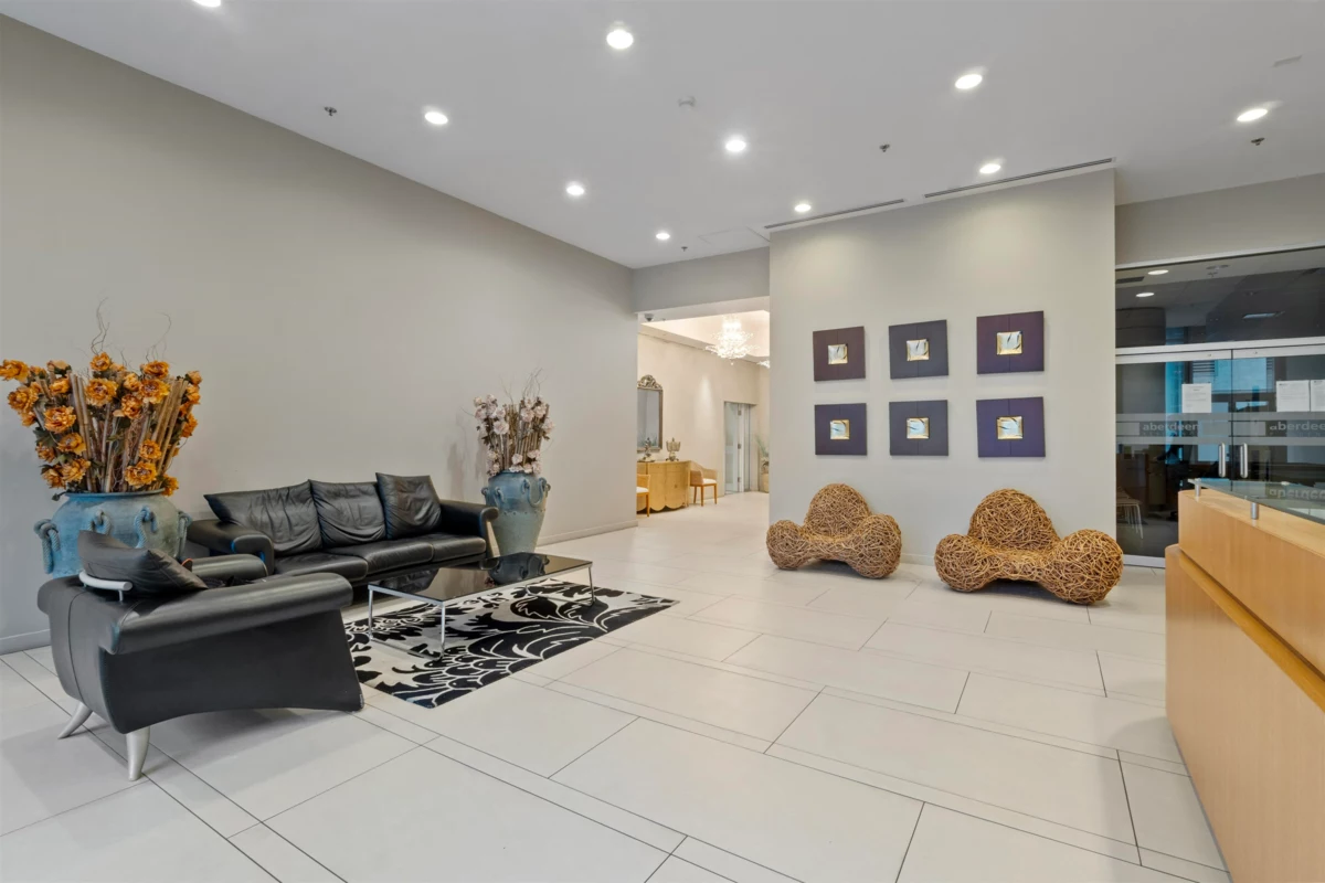 Office / Den Photo of 713 8080 Cambie Road, Richmond, BC