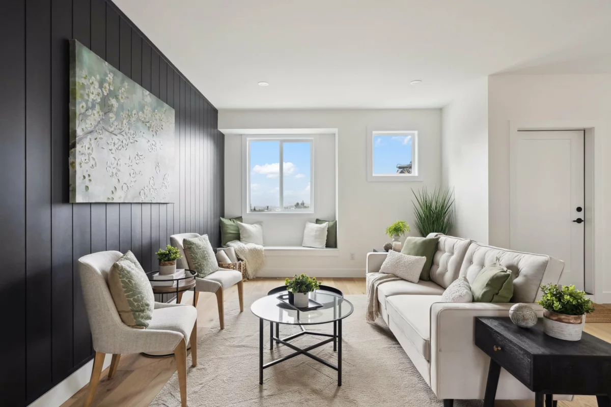 Living Room Photo of 2481 Beck Road, Abbotsford, BC