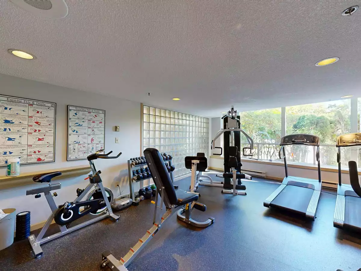 Front Yard Photo of 1005 995 Roche Point Drive, North Vancouver, BC