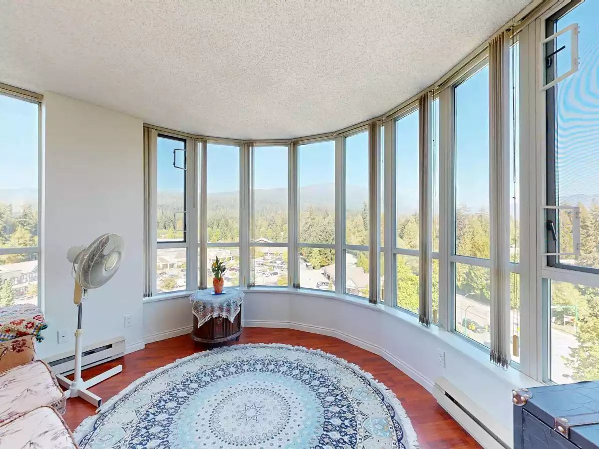 Walk-In Closet Photo of 1005 995 Roche Point Drive, North Vancouver, BC