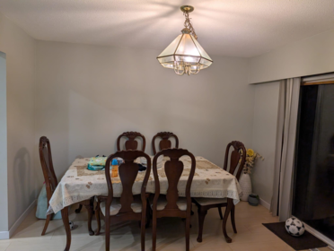 Breakfast Nook Photo of 17176 62 Avenue, Surrey, BC